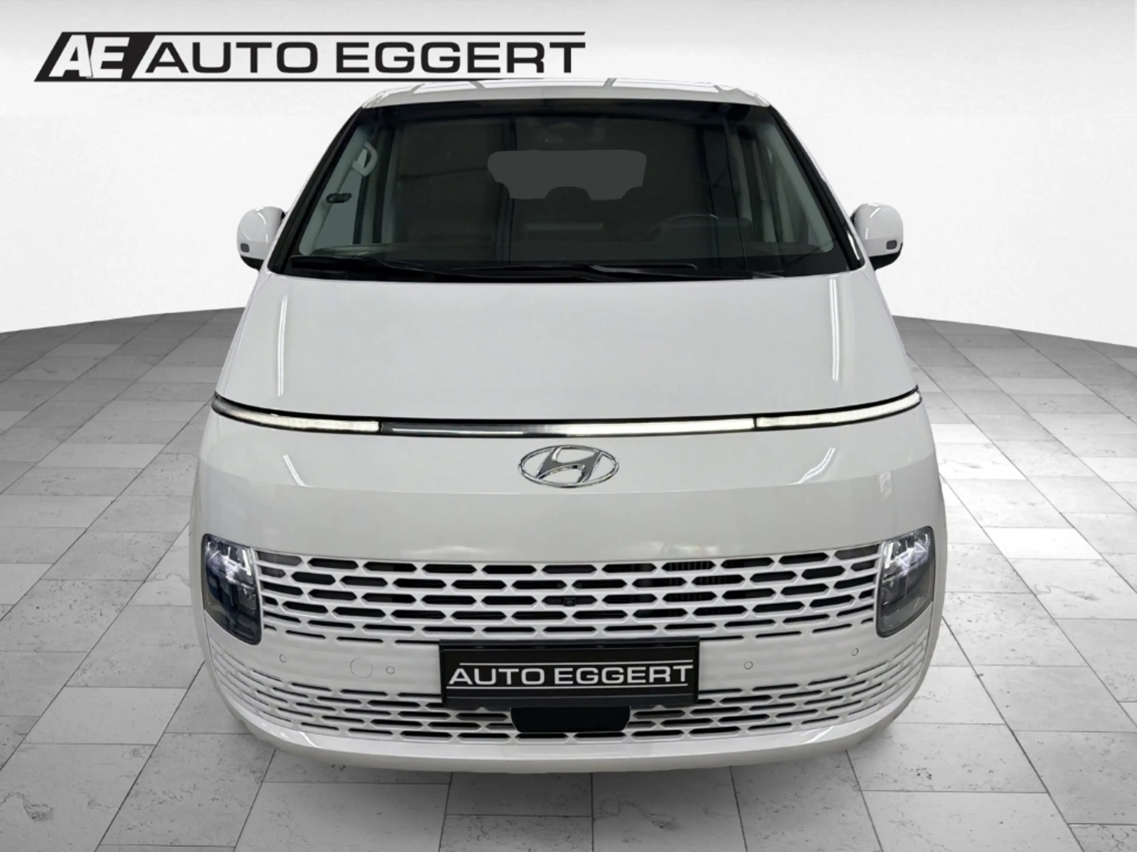 Hyundai STARIA Prime EU6d DPF 9-Sitzer (MJ23) 2.2 CRDi 8 A T 2WD — photo 3