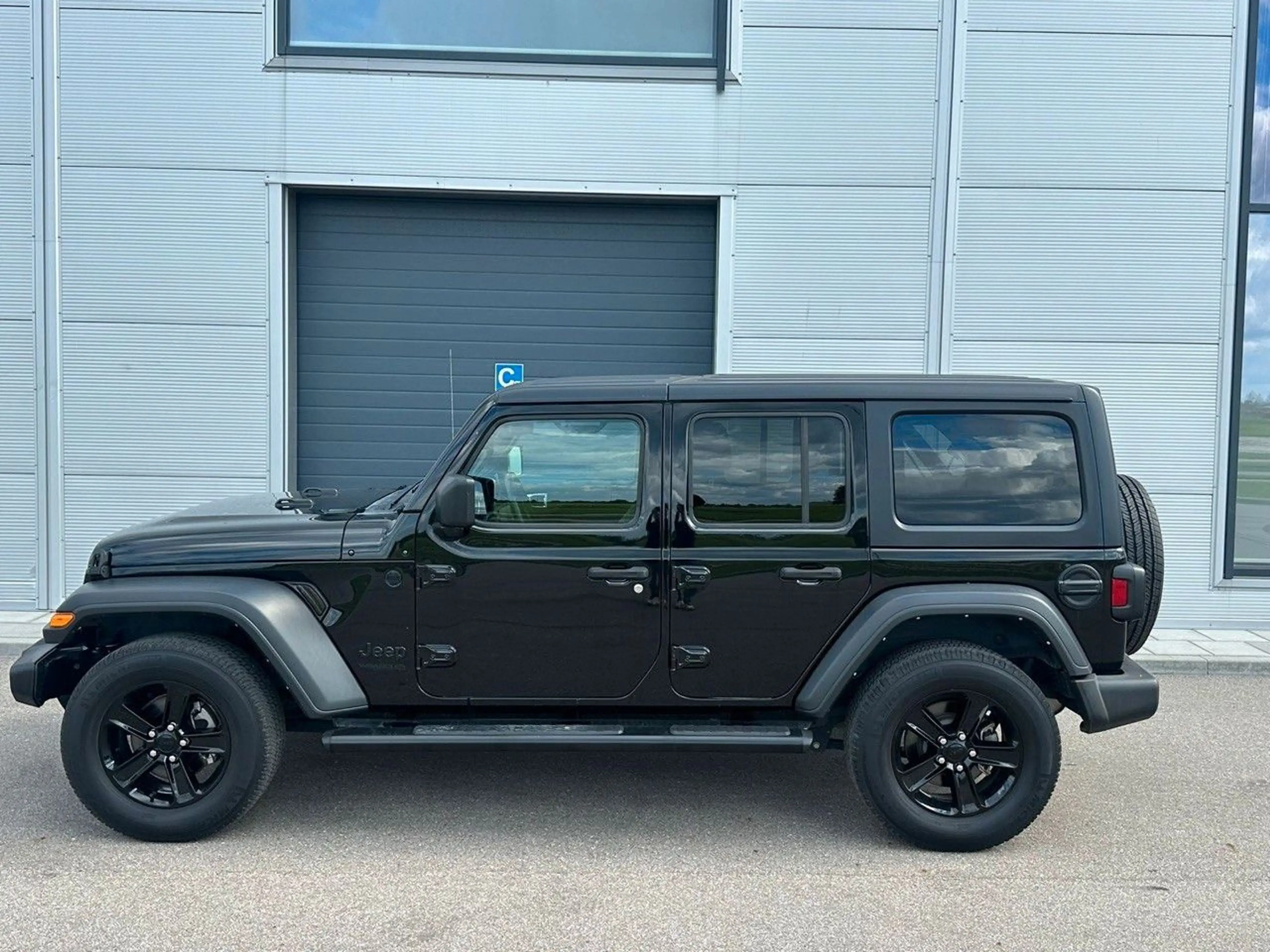 Jeep Wrangler 2.0 Turbo | Sport | Hardtop | CarPlay | Altitude — photo 8