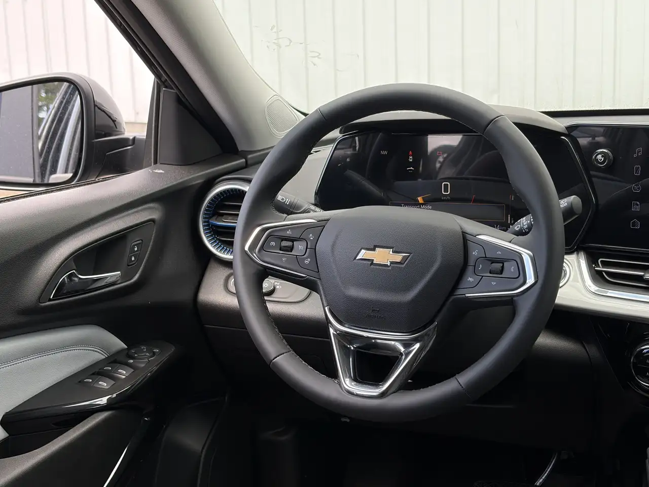 Chevrolet Trax снимка Chevrolet Trax