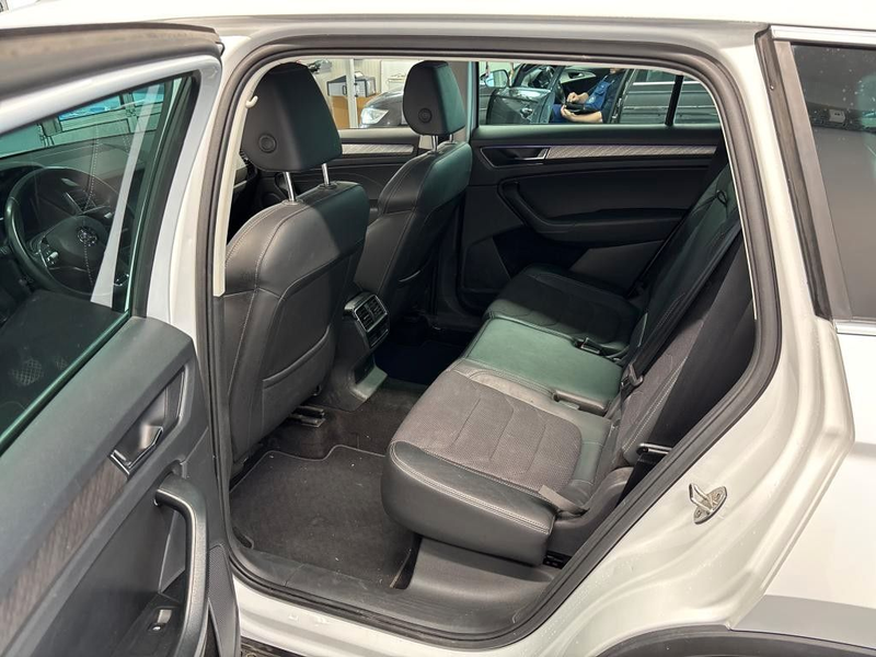 Skoda Kodiaq Style 4x4 2.0TDI DSG Navi AHK SHZ ACC LED — photo 6