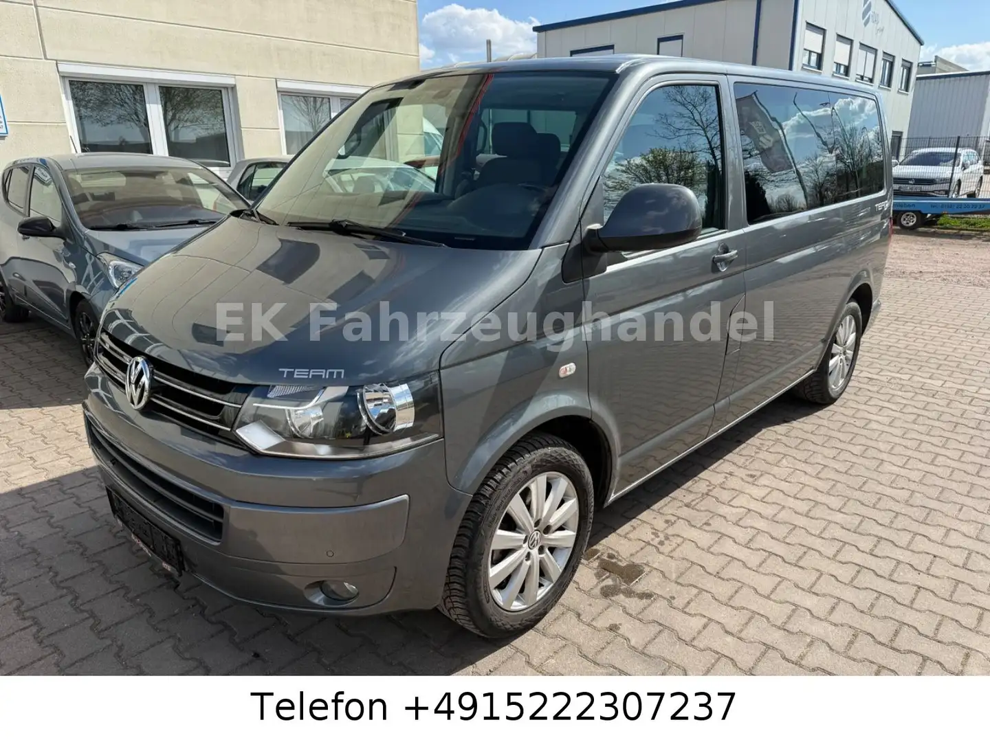 Volkswagen T5 Transporter T5 Bus Multivan Team DSG Grigio - 1