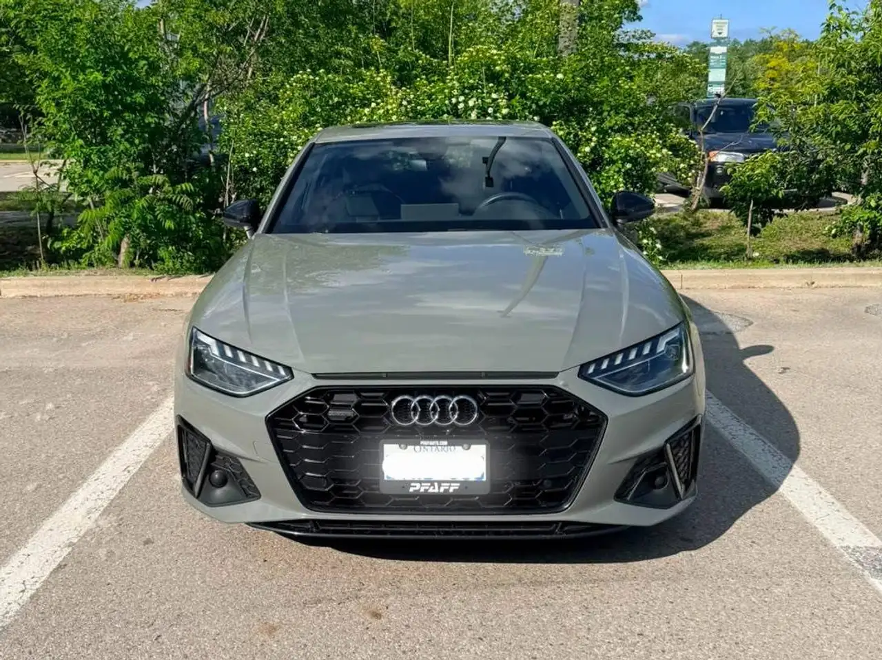Audi A4 снимка Audi A4