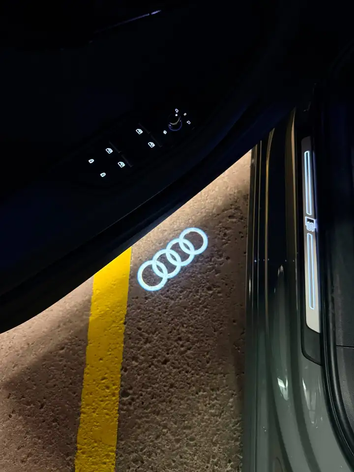 Audi A4 снимка Audi A4