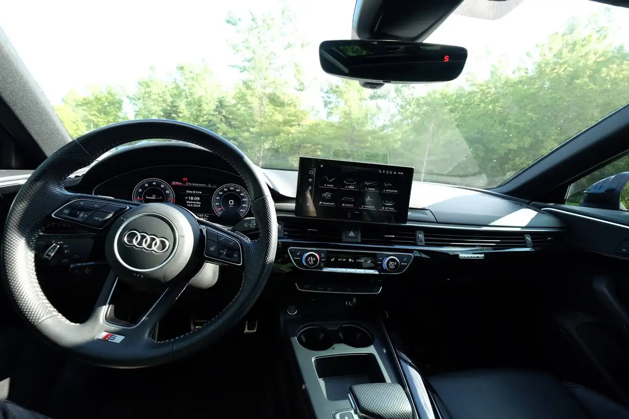 Audi A4 снимка Audi A4
