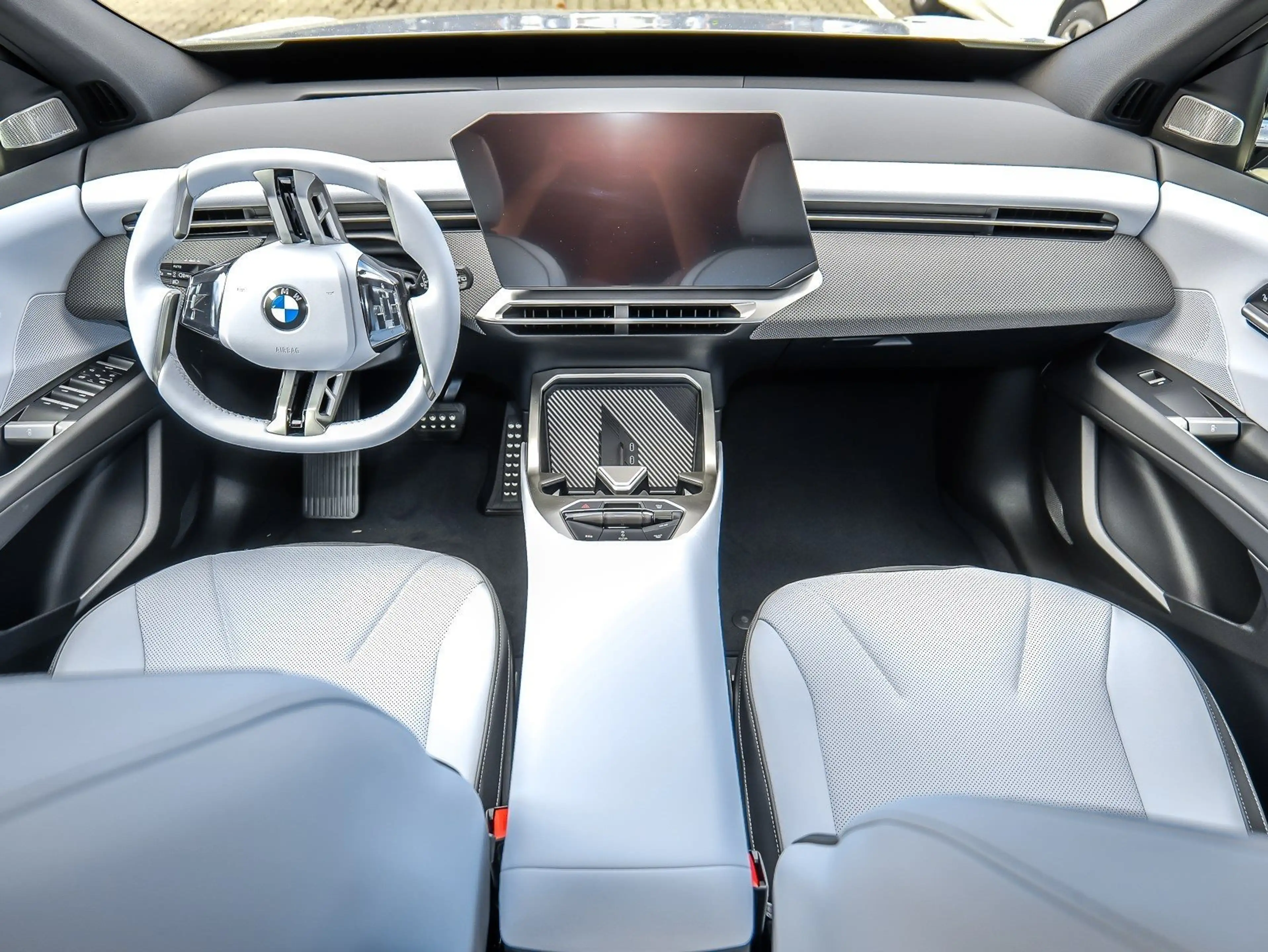 BMW iX3 40 M Sport Pro 22" 3D-HuD 360° AHK Panoramadach — photo 3