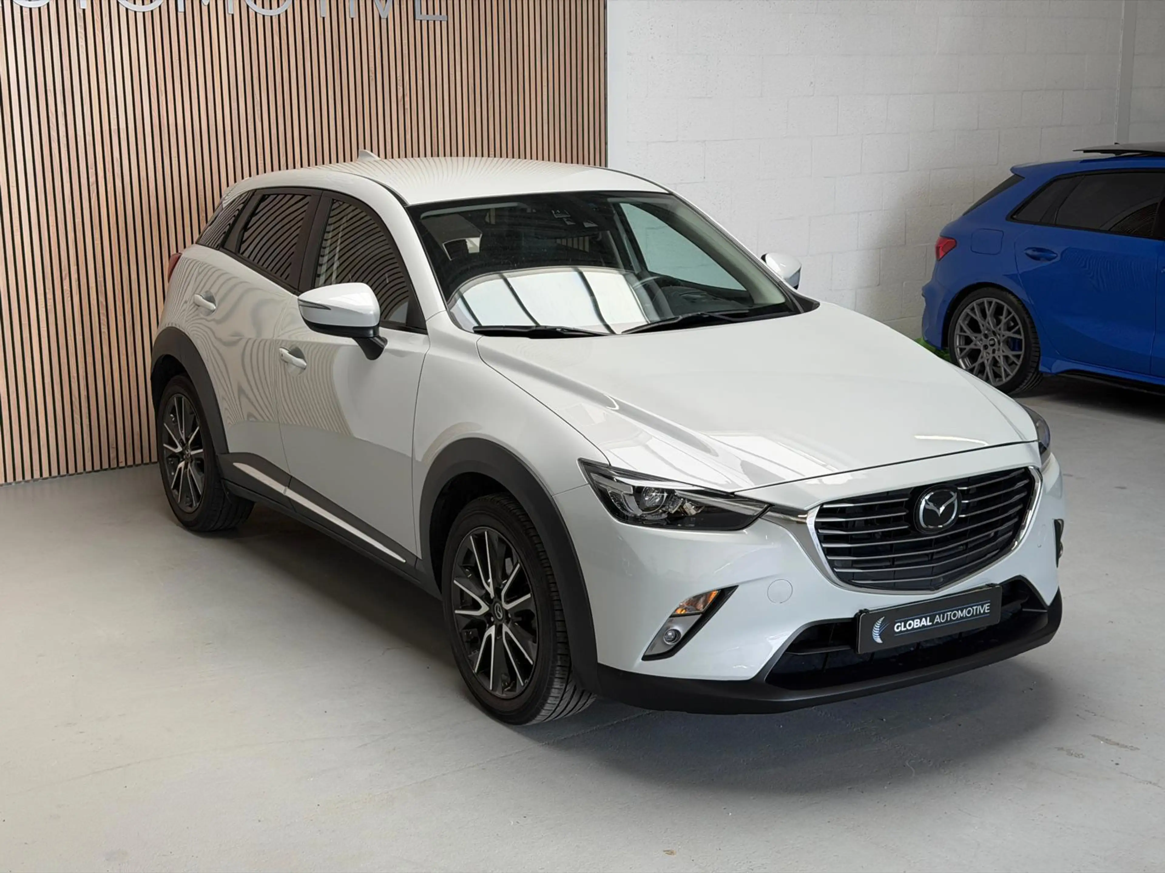 Mazda CX-3 2.0 SkyActiv-G 120 GT-M - LEDER - HEAD UP DISPLAY — photo 2