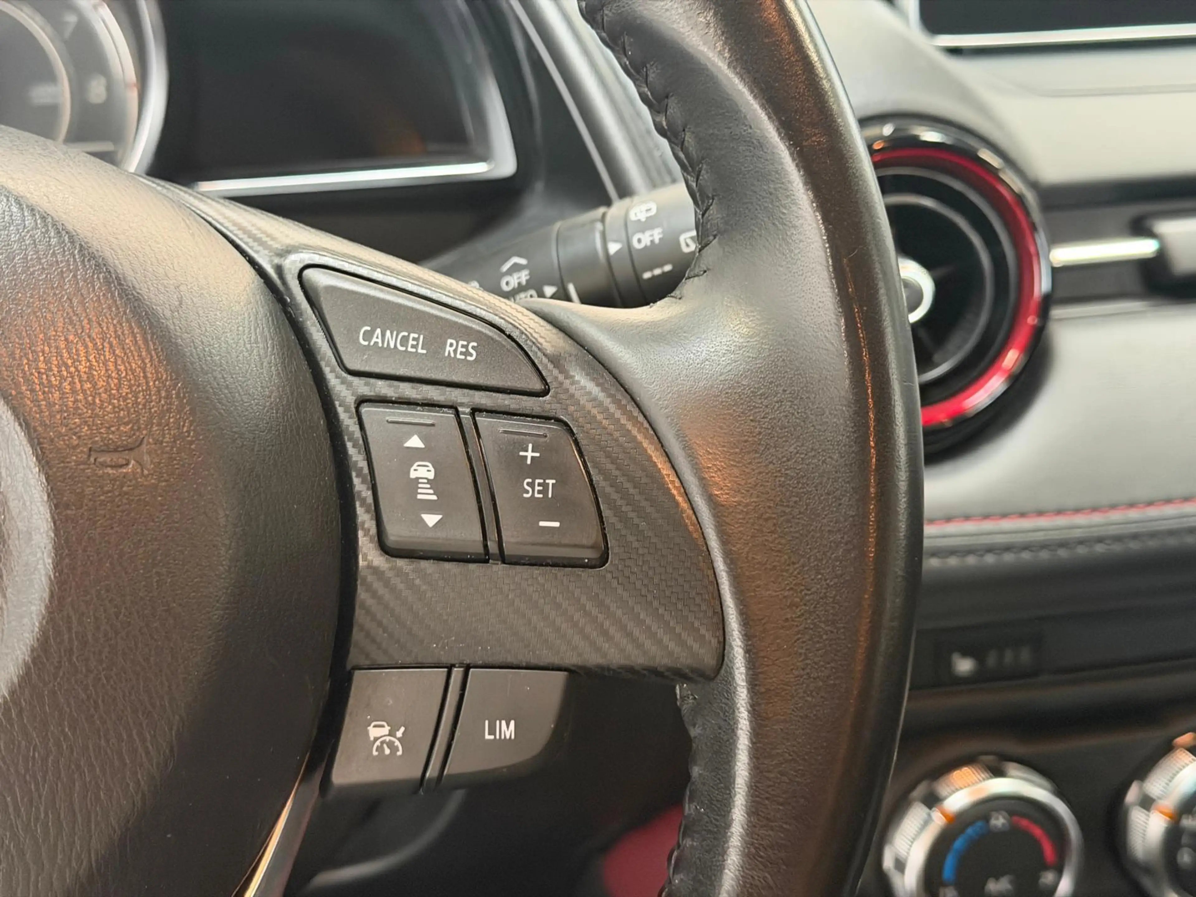 Mazda CX-3 2.0 SkyActiv-G 120 GT-M - LEDER - HEAD UP DISPLAY — photo 9