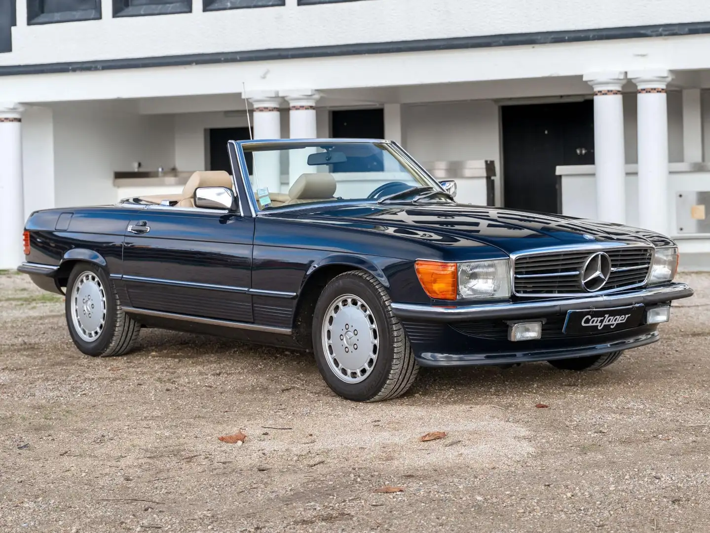 Mercedes-Benz SL 300 R107 Mavi - 1