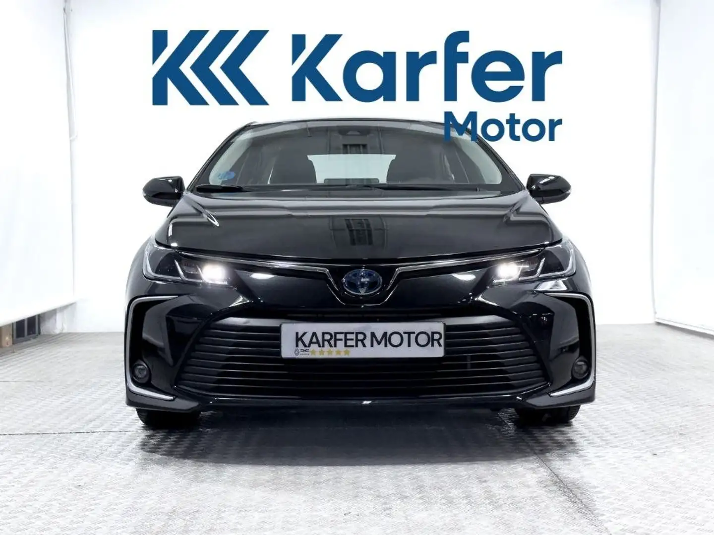 Toyota Corolla 1.8 125H ACTIVE TECH E-CVT SEDAN Schwarz - 2