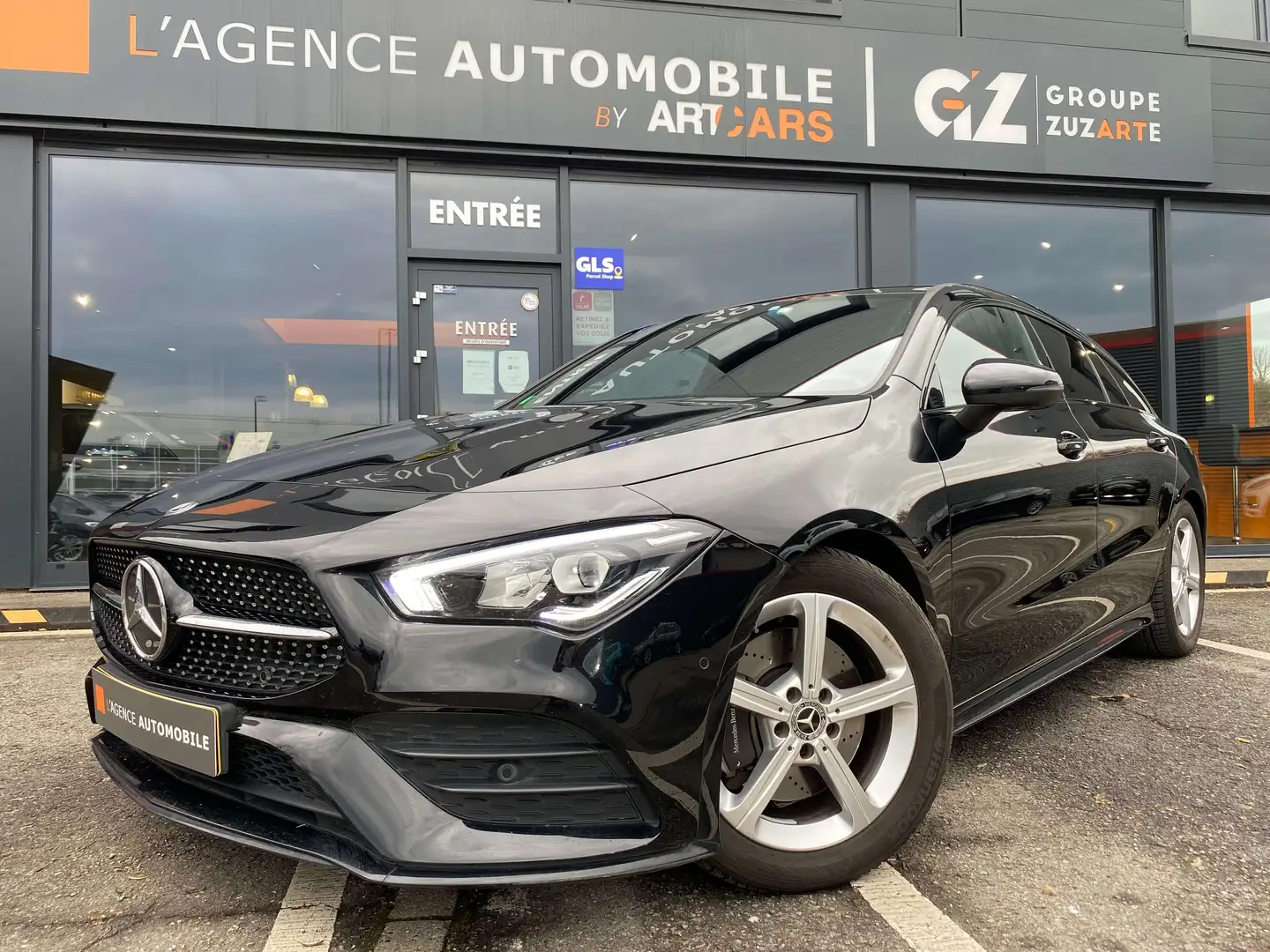 Mercedes-Benz CLA 200 Automatique GARANTIE 12 MOIS Noir - 2