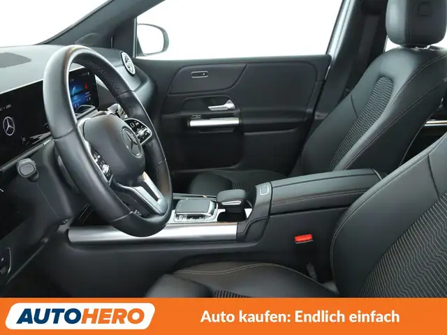 Mercedes-Benz B Class view 13