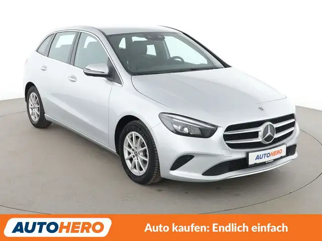 Mercedes-Benz B Class view 8