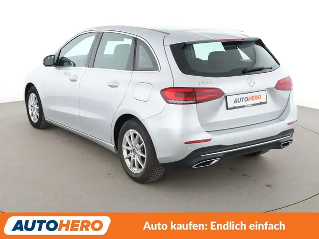 Mercedes-Benz B Class view 4