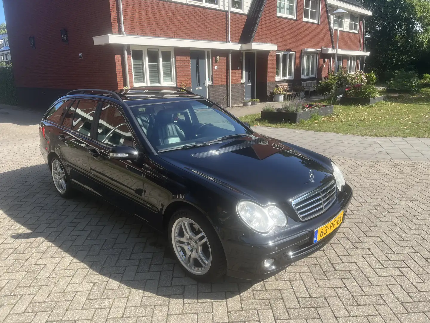 Mercedes-Benz C 200 K. Avantgarde Facelift Avantgarde Amg velgen! Negro - 1