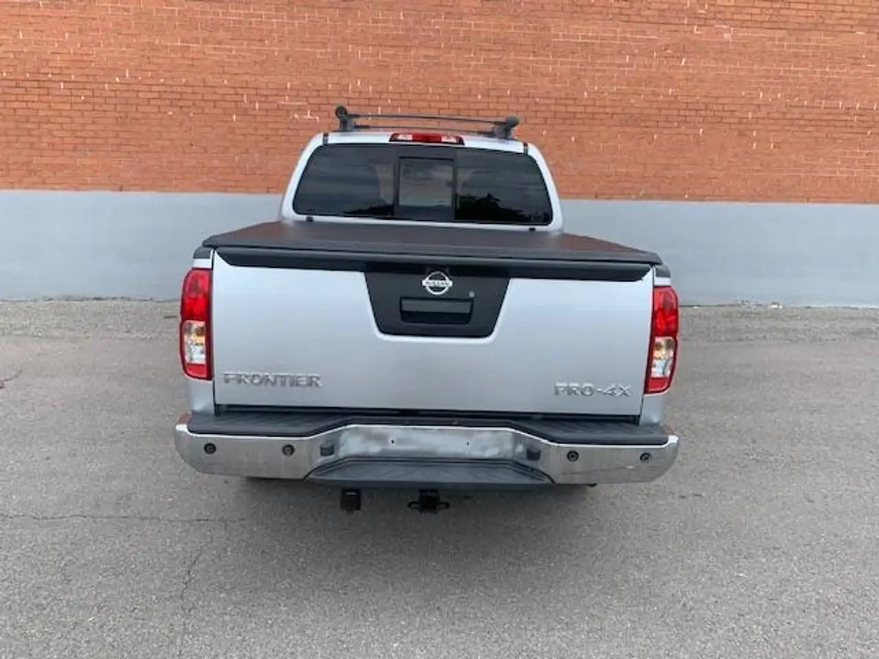 Nissan Frontier photo Nissan Frontier