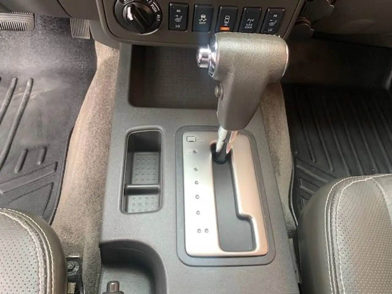 Nissan Frontier photo Nissan Frontier