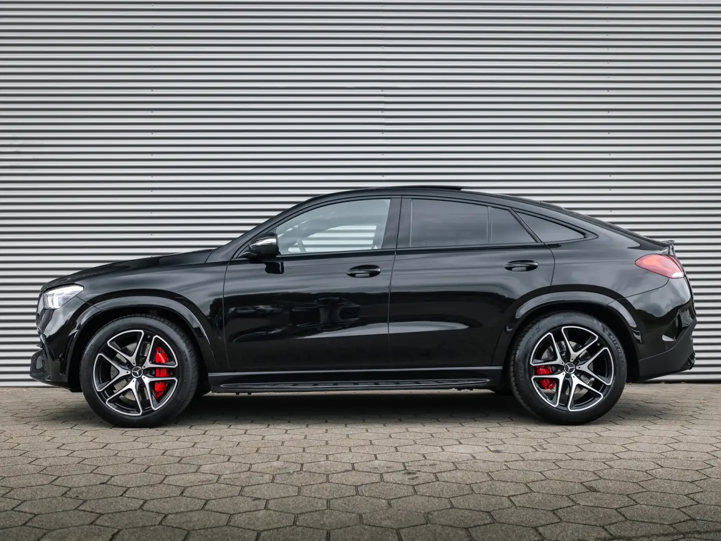 Mercedes-Benz GLE 53 AMG Coupé 4MATIC+ Premium Plus Noir - 2