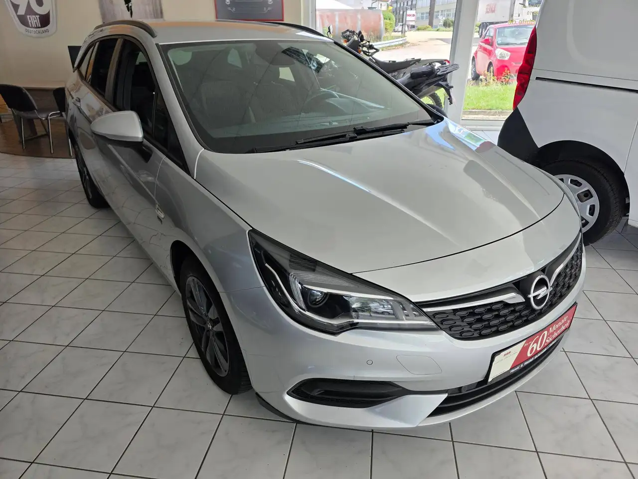 Opel Astra 120 Jahre Sitzheizung Lenkradheizung, миниатюра 3