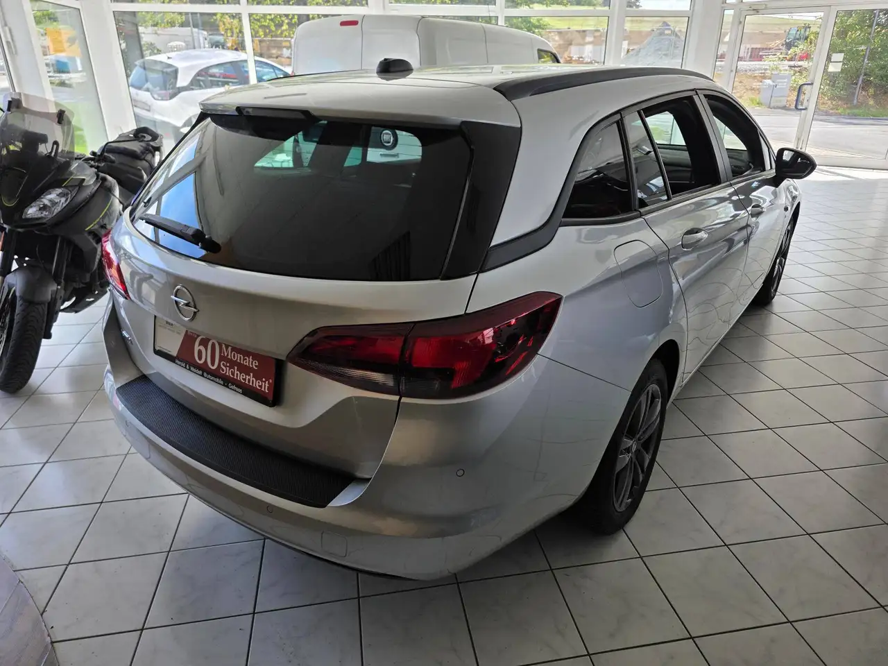 Opel Astra 120 Jahre Sitzheizung Lenkradheizung, миниатюра 4