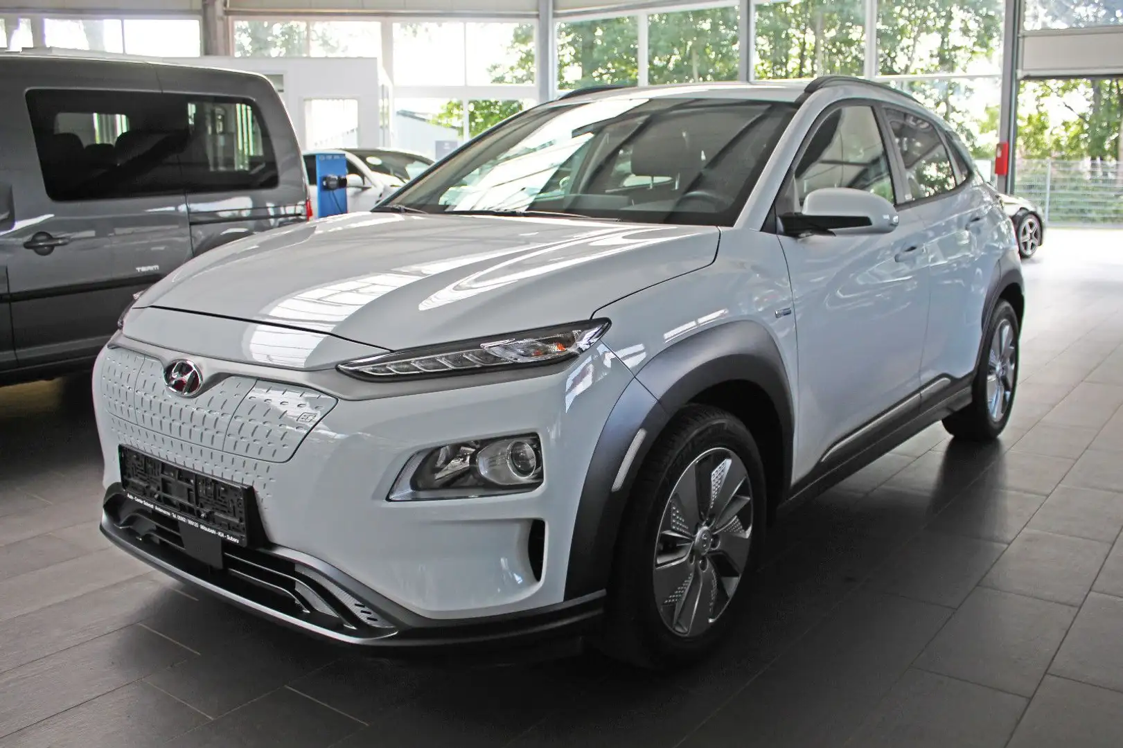 Hyundai KONA Advantage Elektro 2WD Wit - 1