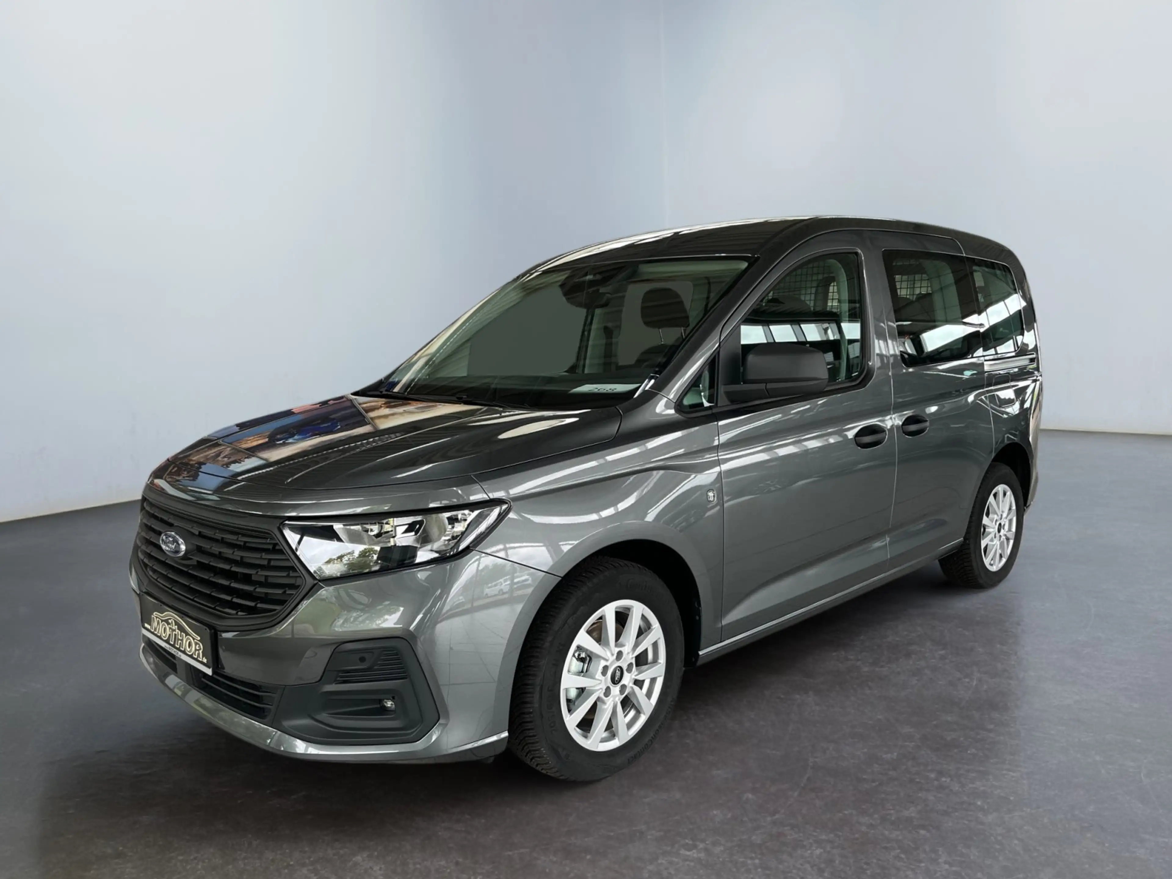 Ford Tourneo Connect 2.0 EcoBlue Tempomat — photo 2