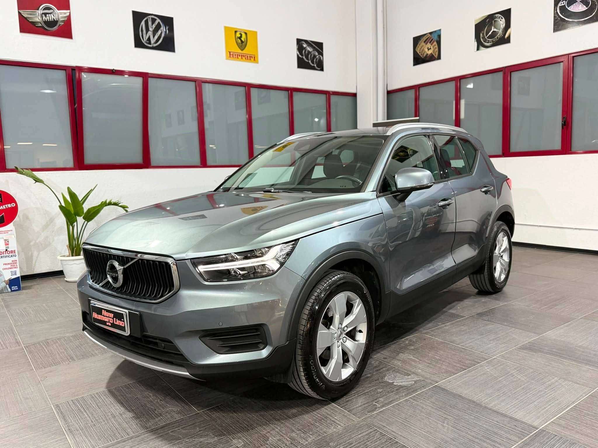 Volvo XC40