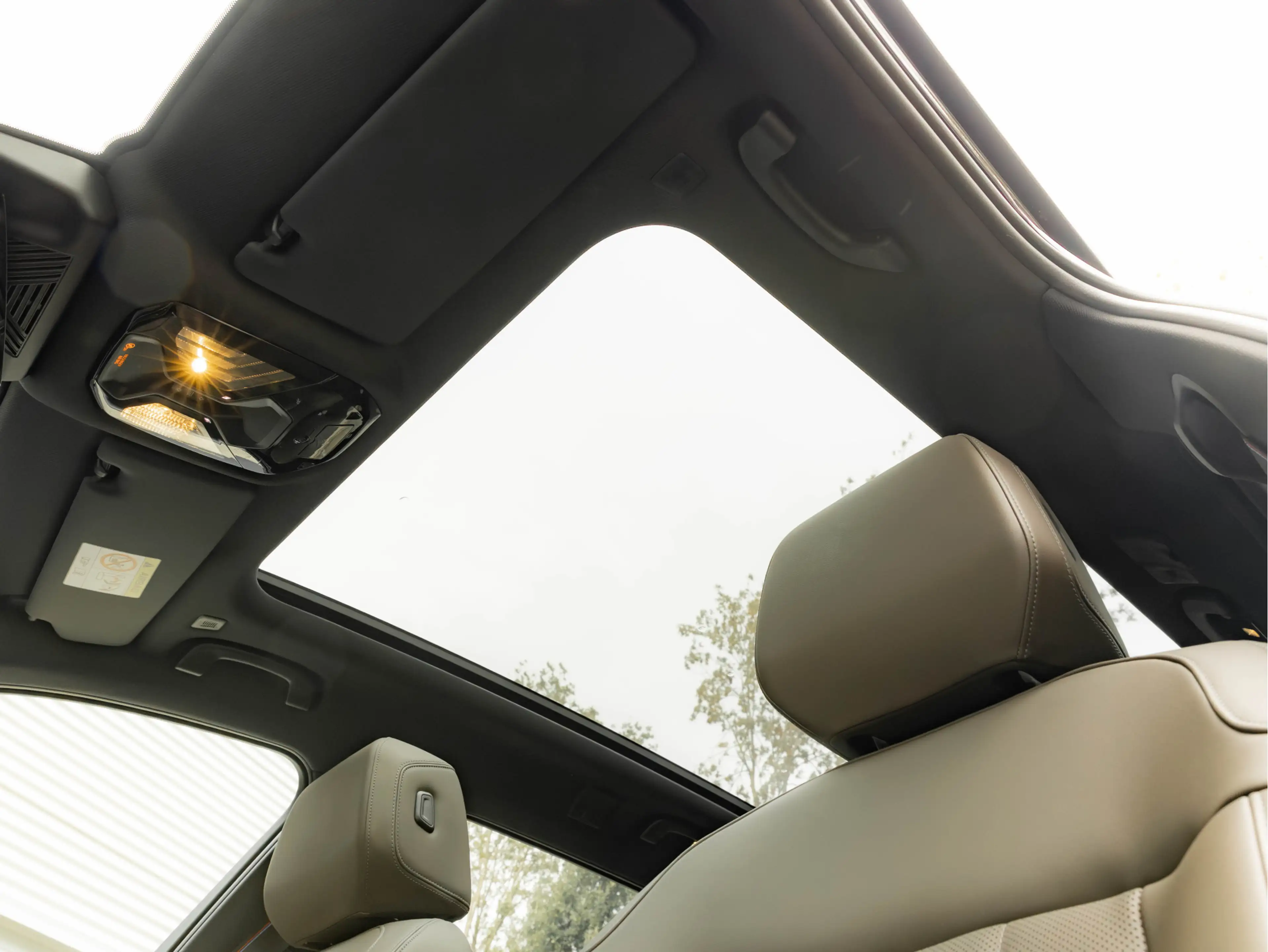 BMW 550 5-serie Touring 550e xDrive - M-Sport Pro - Comfor — photo 4