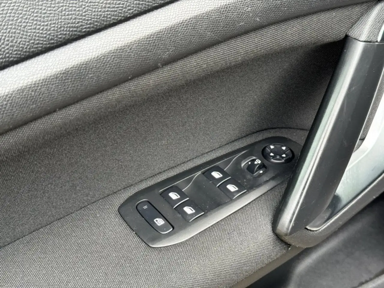 Peugeot 308 308 — photo 14