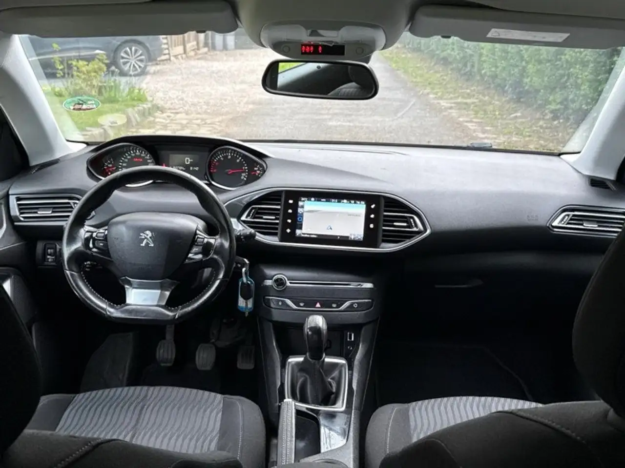 Peugeot 308 308 — photo 10