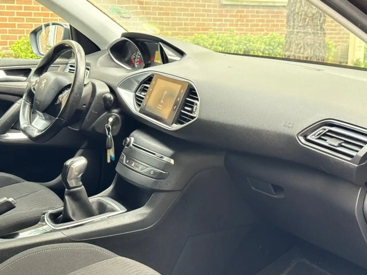 Peugeot 308 308 — photo 15