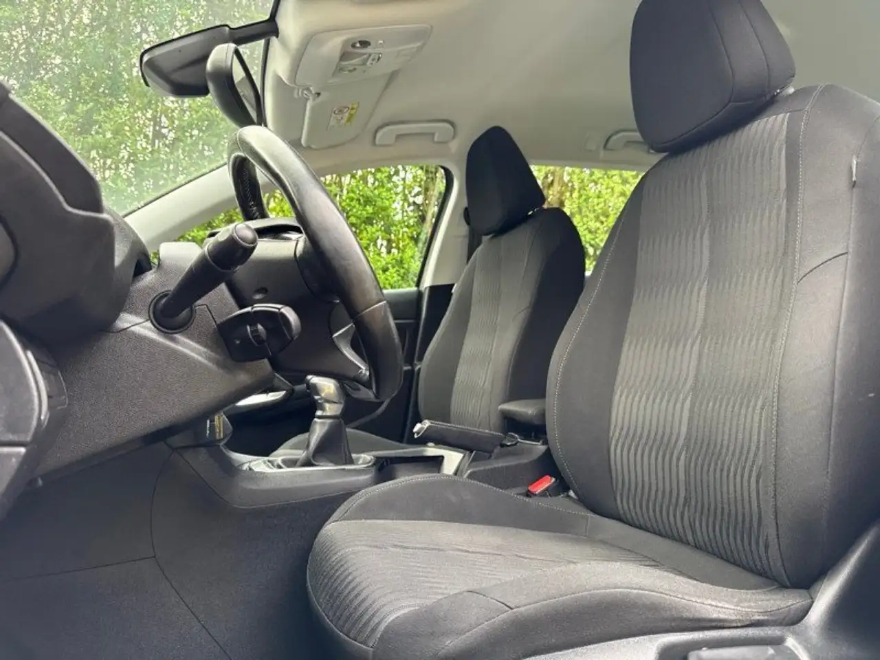 Peugeot 308 308 — photo 13