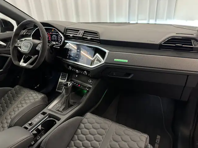 Audi QUATTRO RSQ3 2,5 TFSI quattro S-tronic *RS Fahrwerk / RS Abgasanlage* Ansicht 8