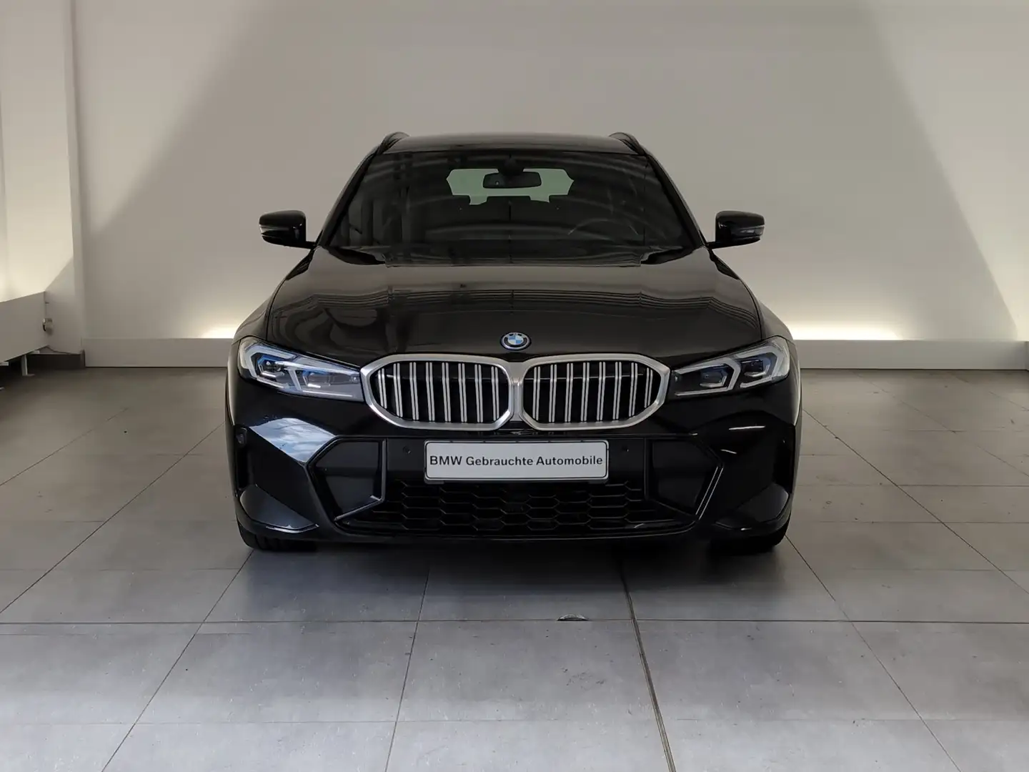 BMW 320 e xDrive Touring M Sportpaket LED/LKH/DAB LED/LKH/ Schwarz - 2