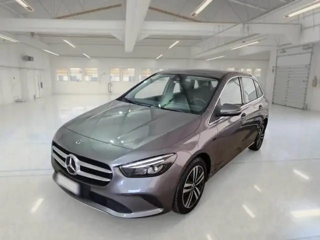 Mercedes-Benz B 250 B 250 e hybrid EQ Sport Plus