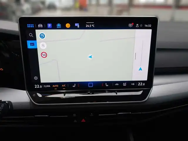 Volkswagen Golf view 11