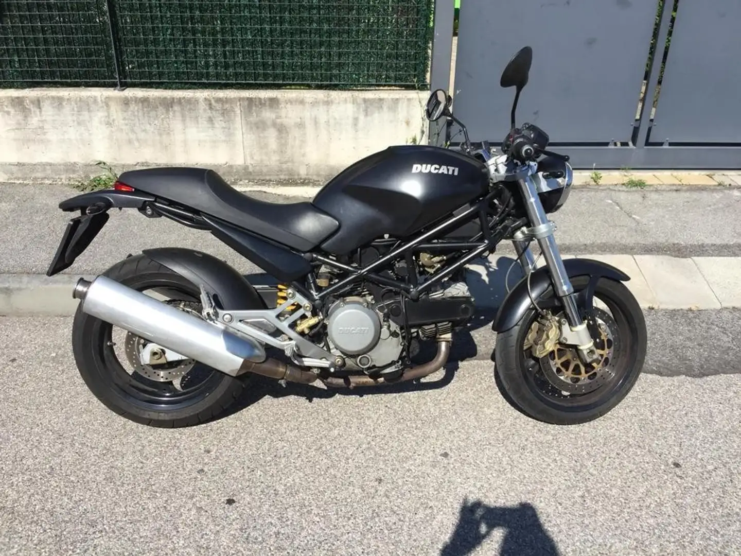 Ducati Monster 620 Чёрный - 1
