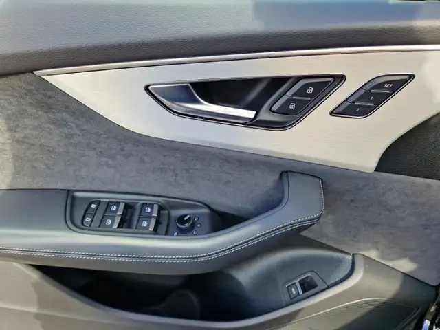 Audi Q8 50 TDI quattro * S-LINE * MEGA-AUSSTATTUNG Ansicht 38