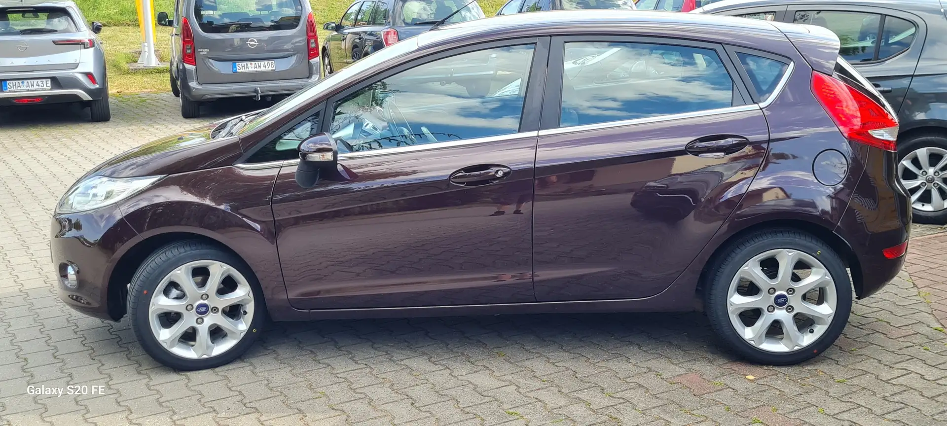 Ford Fiesta Titanium - Klimaautom. Inspektion neu- - 2