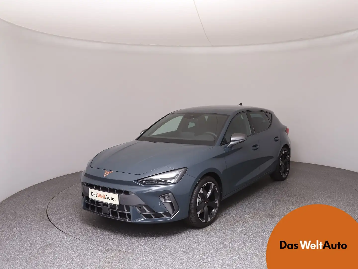 CUPRA Leon 1.5 eTSI DSG 150 PS ACT Blau - 1