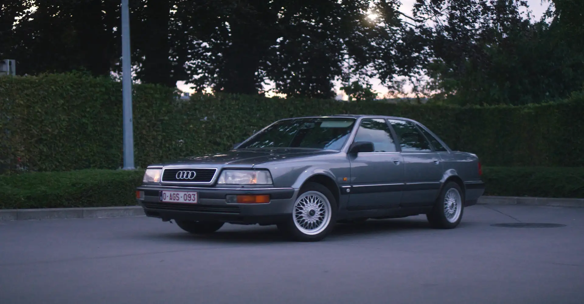 Audi V8 4.2 Quattro - 1