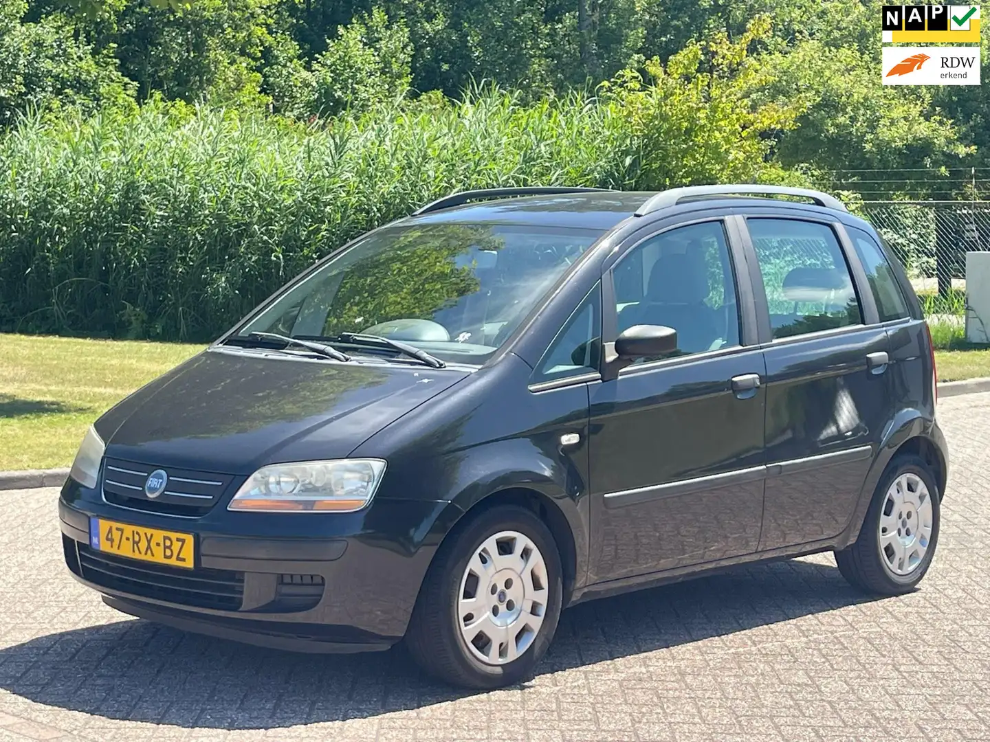 Fiat Idea 1.4-16V Emotion/AIRCO/ELECRAMEN VOOR Schwarz - 1