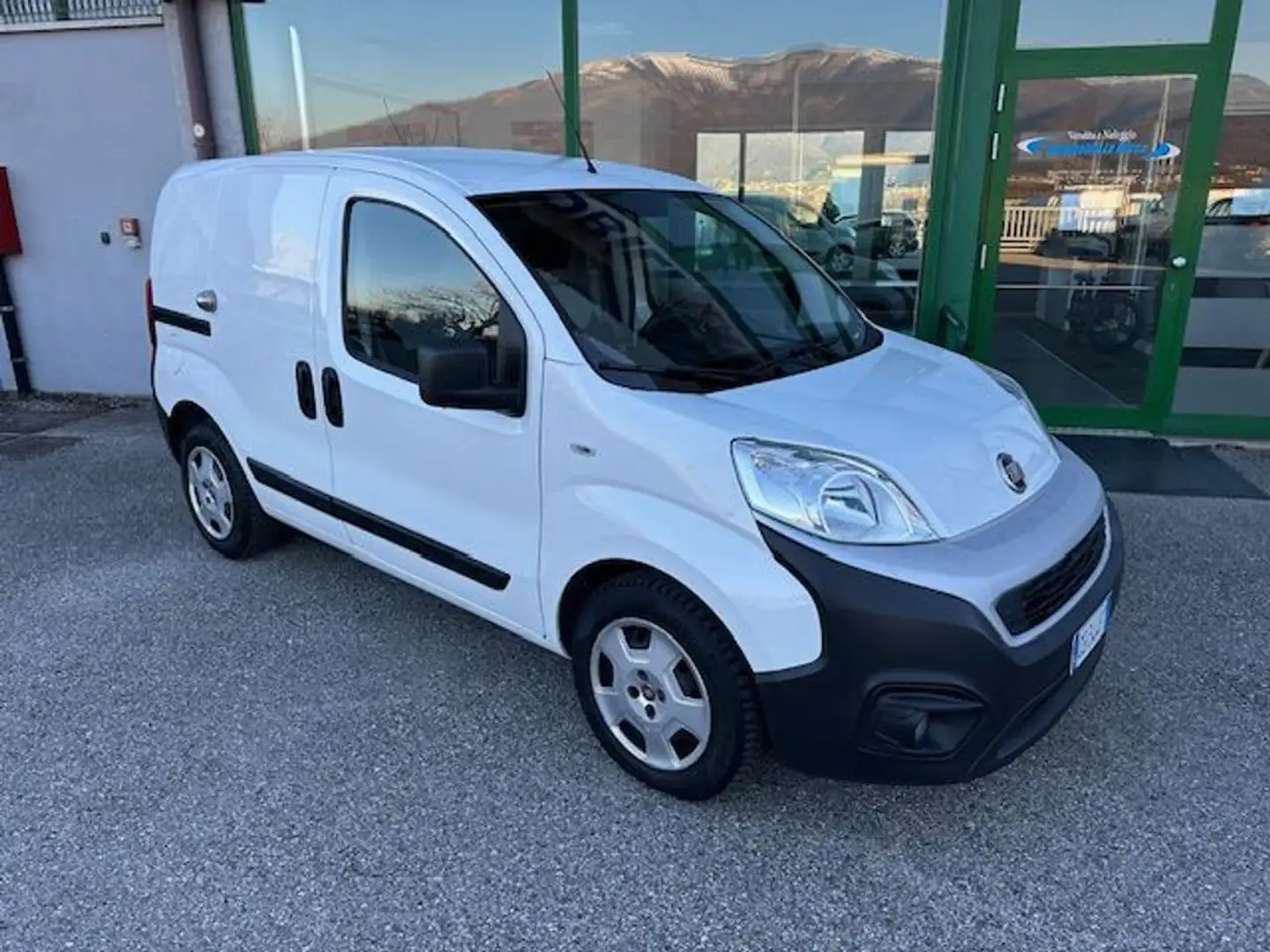 Fiat Fiorino 1.3 MJT 95CV Cargo SX Weiß - 1
