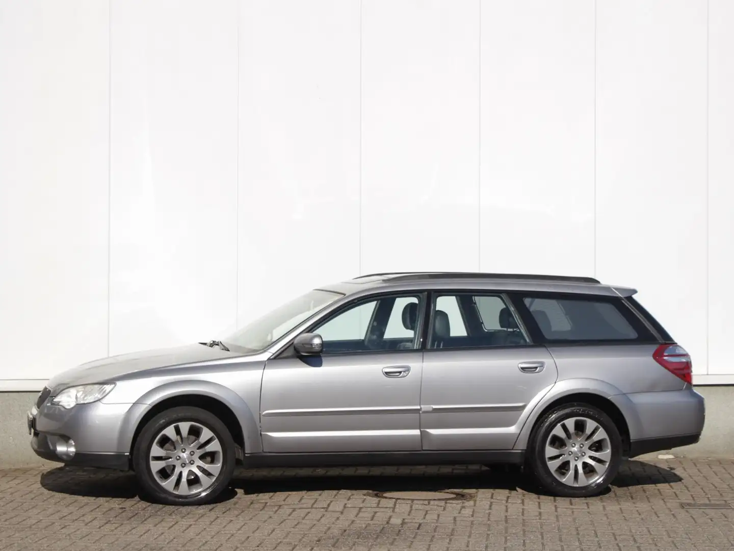 Subaru OUTBACK 3.0R Executive | Clima | Leder | Cruise | Trekhaak Šedá - 2