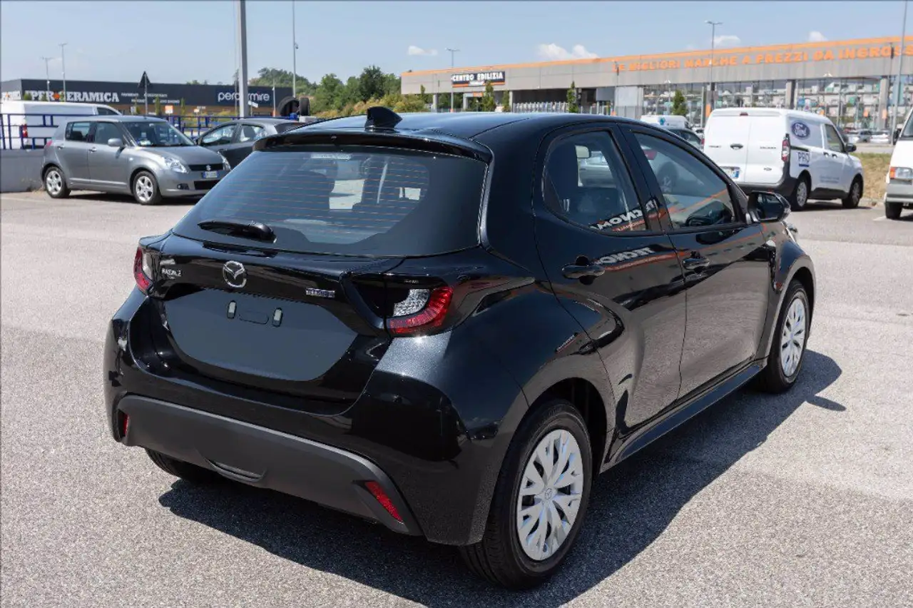 Mazda 2 2026