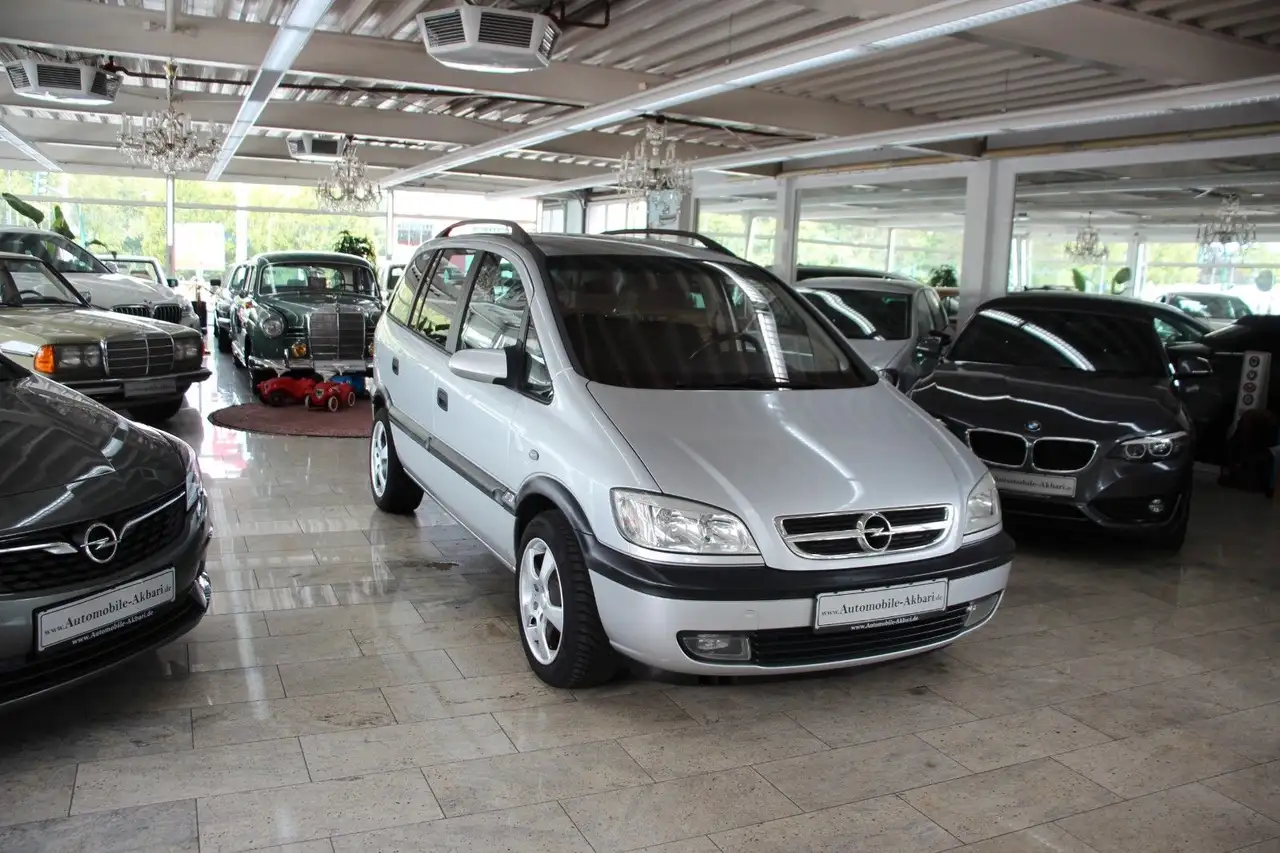 Opel Zafira 1.8 16V Selection *Automatik/7-Sitzer*, foto 2