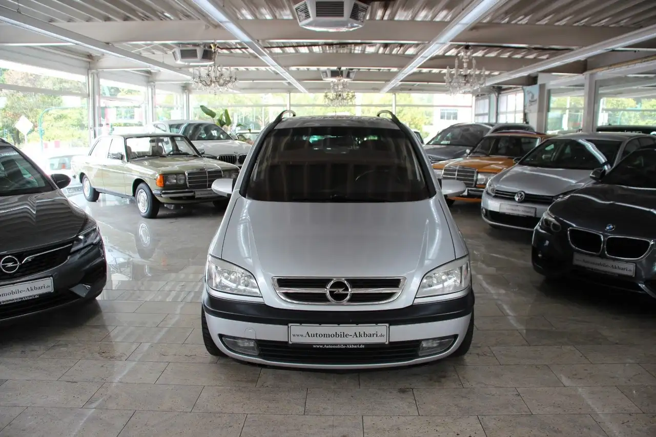 Opel Zafira 1.8 16V Selection *Automatik/7-Sitzer*, foto 3
