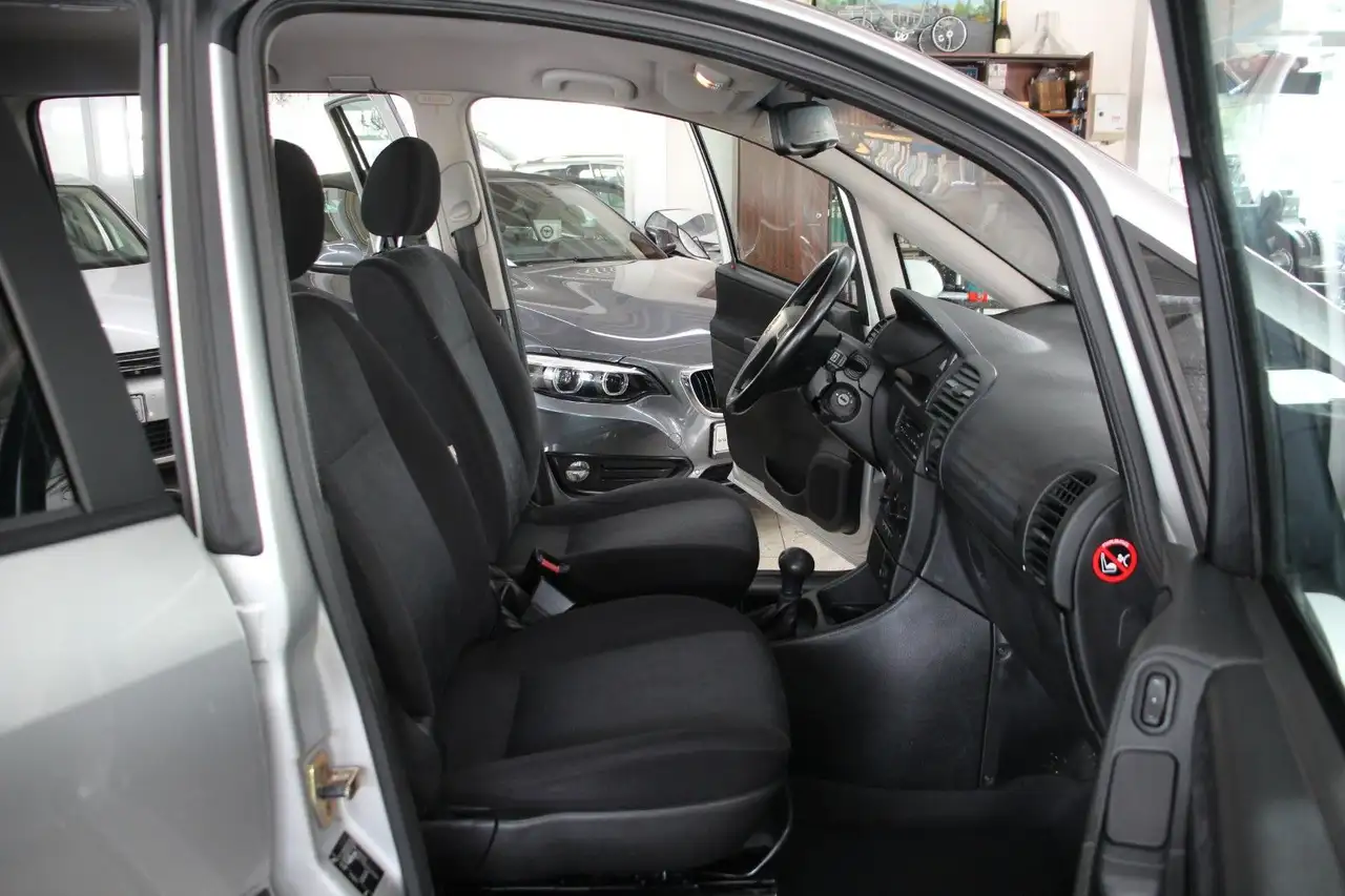 Opel Zafira 1.8 16V Selection *Automatik/7-Sitzer*, foto 11