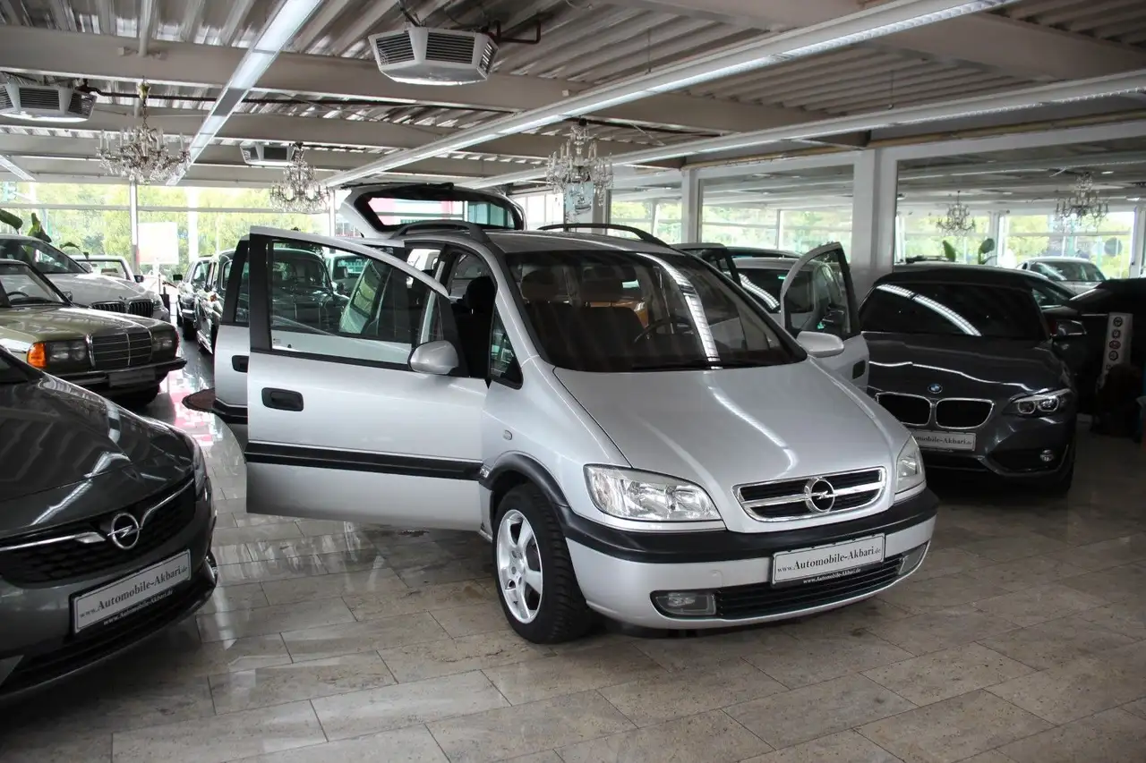 Opel Zafira 1.8 16V Selection *Automatik/7-Sitzer*, foto 9