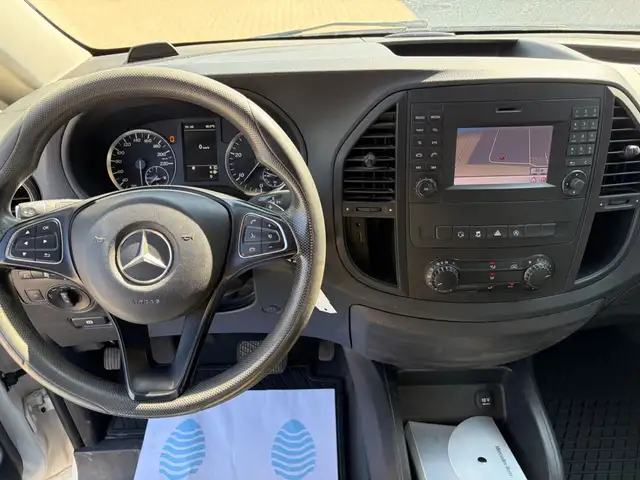 Mercedes-Benz Vito view 15