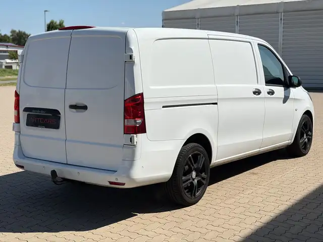 Mercedes-Benz Vito view 6